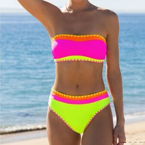 🍍 NWTs POPVIL Color Block two piece bandeau top, Size M